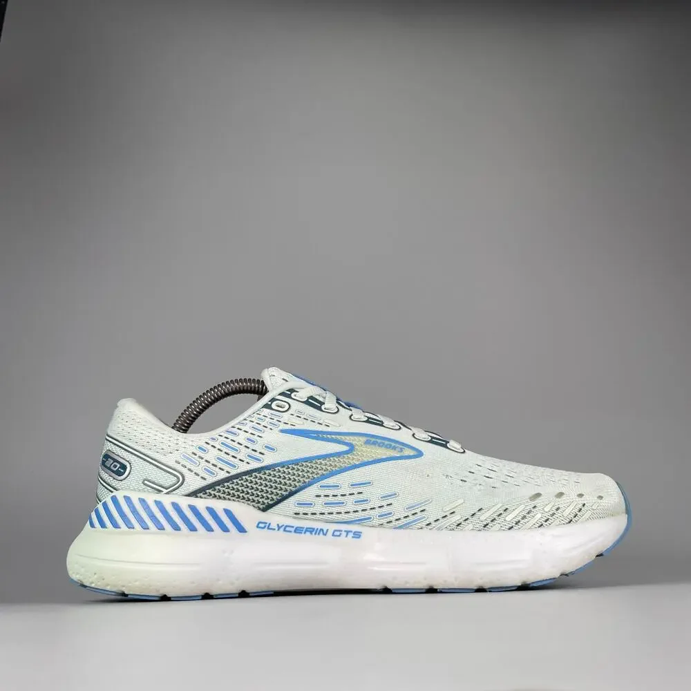 Brooks women 11